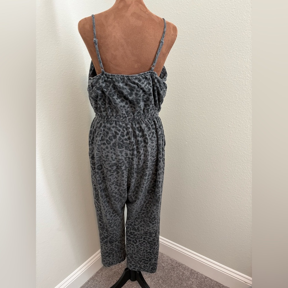 Old Navy Charcoal Animal Print Jumpsuit - Picture 2 of 3